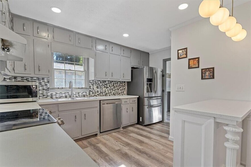 Building Photo - 3432 Pittard Rd