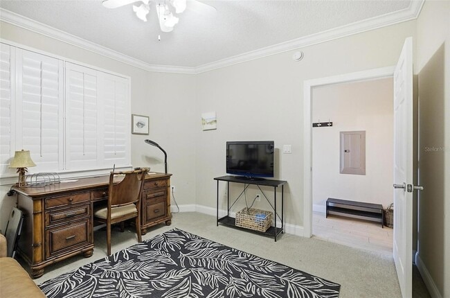 Building Photo - 60 Surfview Dr