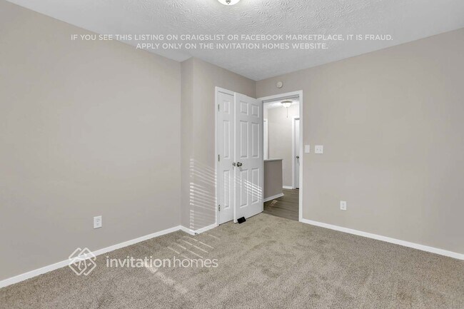 Building Photo - 755 Mountain View Dr