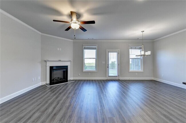 Building Photo - 3855 Brookburn Pk