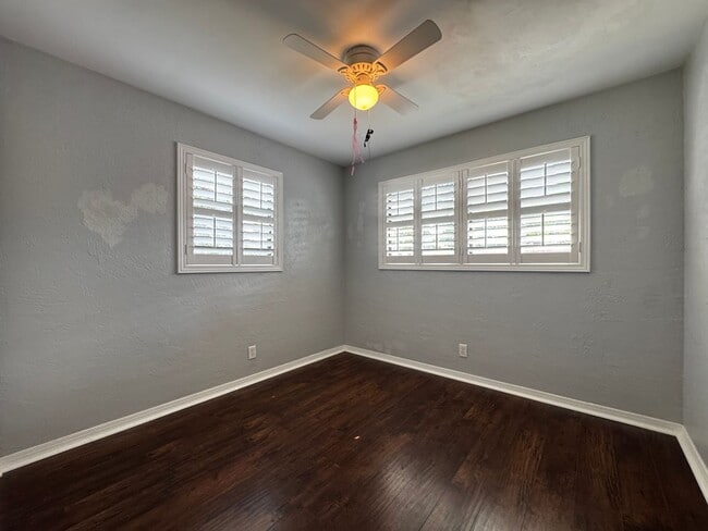 Building Photo - 3/2 in Ormond Terrace