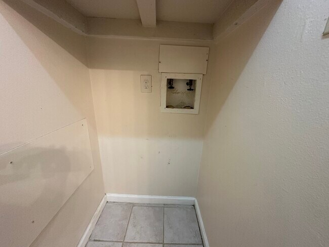 Building Photo - 20031 S Pecos Valley Trail