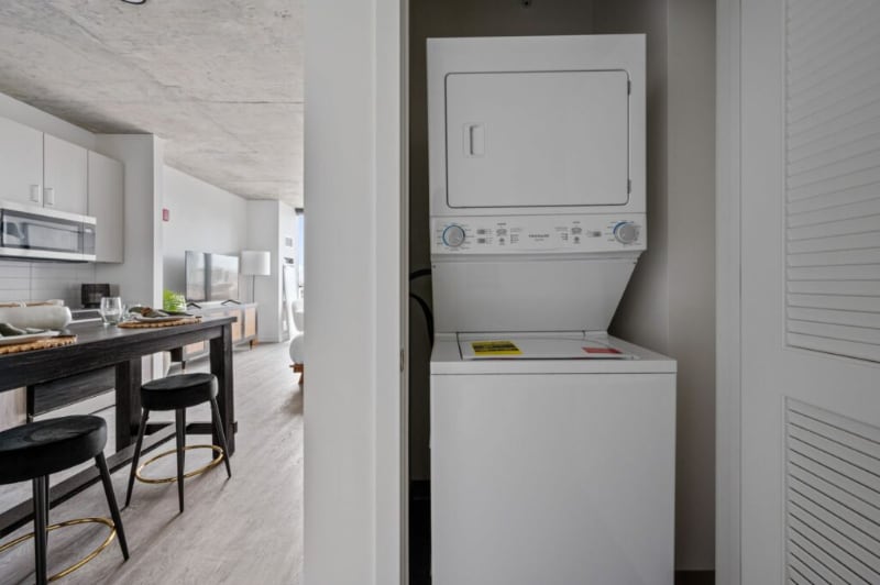 Building Photo - 800 N Cleveland Ave