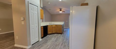 Building Photo - 24 Zoeller Ct