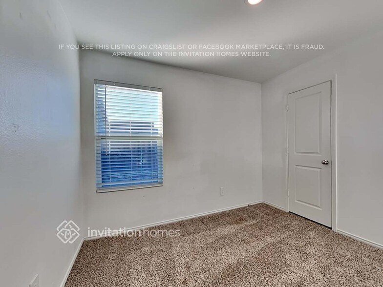 Building Photo - 2937 Greenhorn Ave