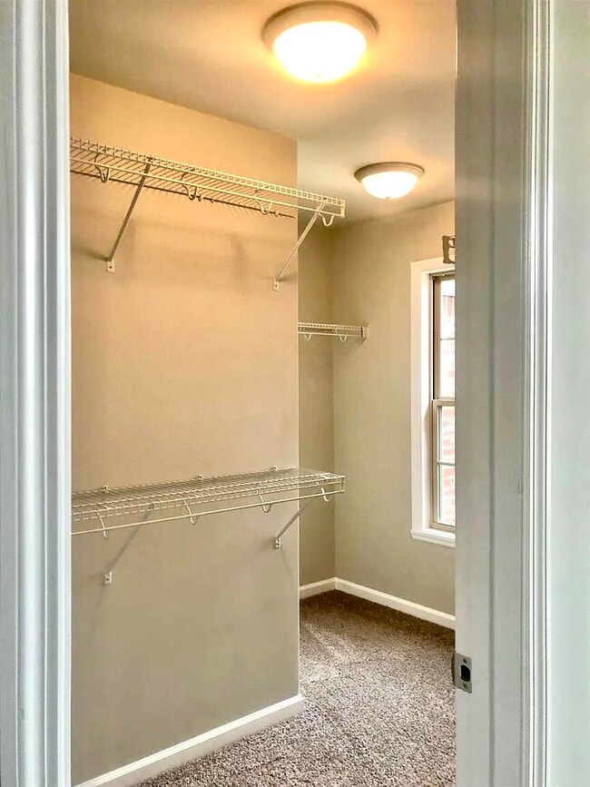 Building Photo - 312 Hannah Todd Pl