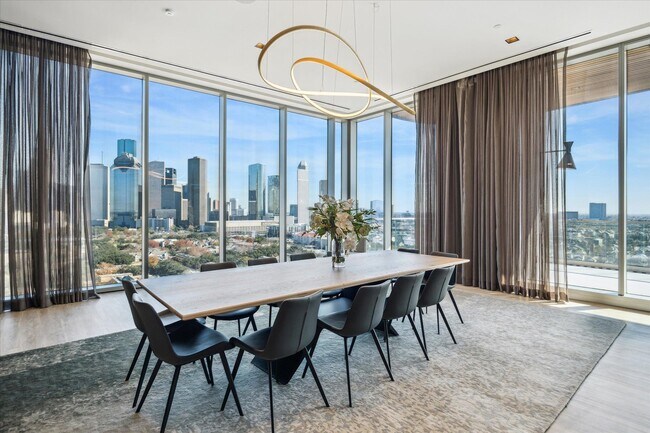 Building Photo - 1711 Allen Pkwy