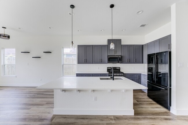 Building Photo - 7117 Tierwester St