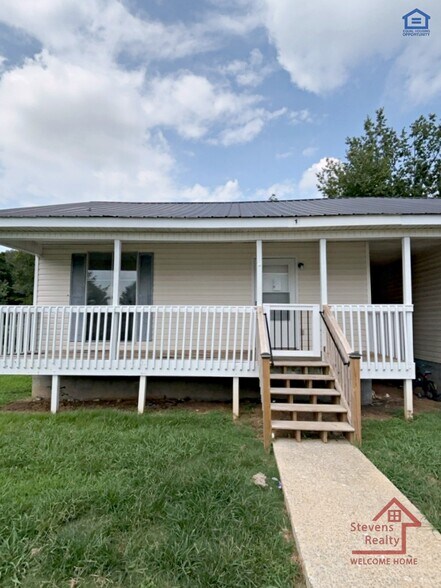 Primary Photo - 68 Dogwood Pointe Dr