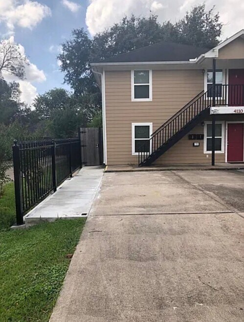 Building Photo - 4110 Huey St