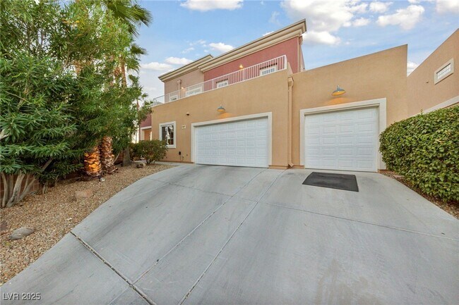 Building Photo - 5691 Deer Creek Falls Ct