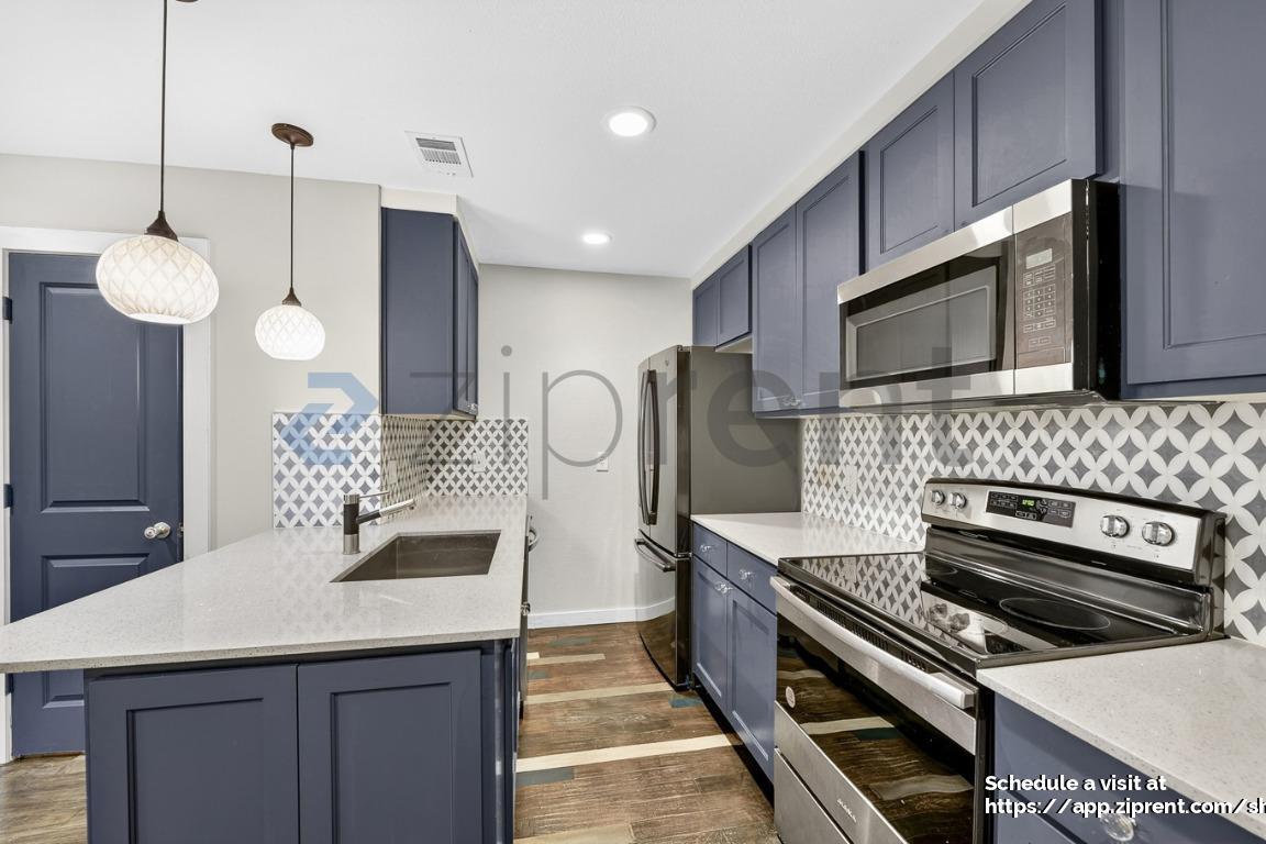 Building Photo - 12834 Midway Rd