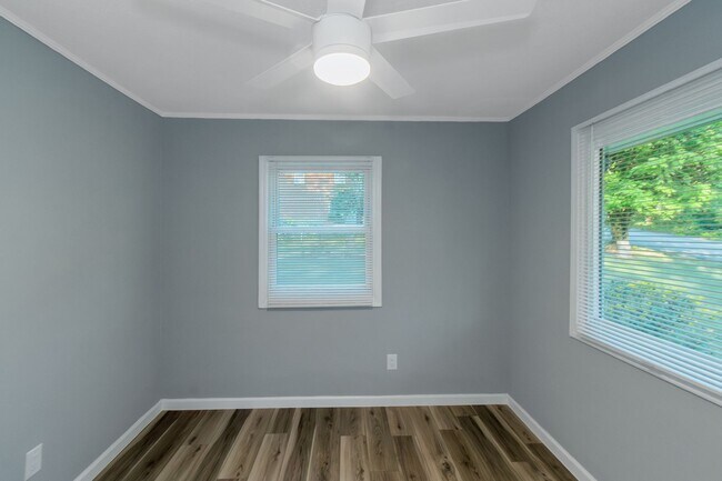 Building Photo - 3969 La Salle Way SW