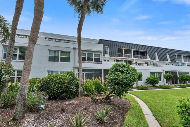 Building Photo - 4200 Belair Ln