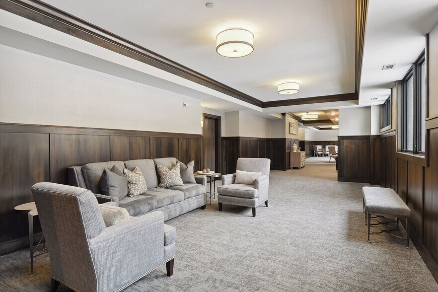 Nicely appointed common areas - 222 Ferndale Rd S