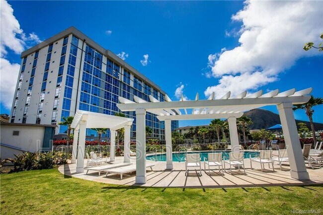 Building Photo - 7000 Hawaii Kai Dr