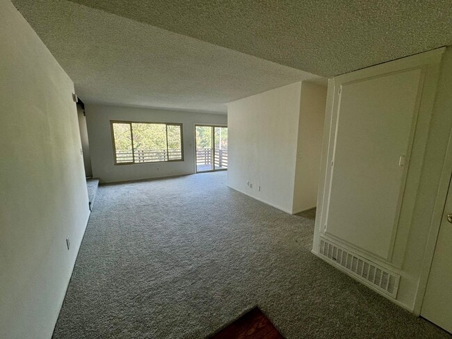 Building Photo - Freshly Updated 2BD/1BA Condo in Desirable Woodlake Village – La Habra!