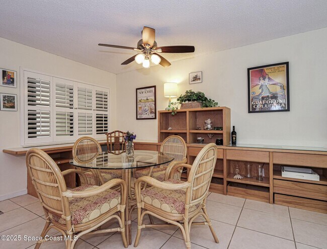 Building Photo - 4450 Jimmy Buffett Mem Hwy