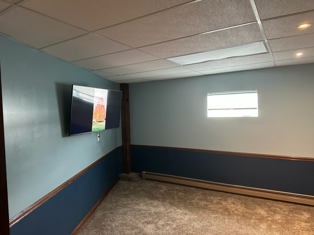 Master Bed Room & LG Smart TV - 815 Railroad Ave