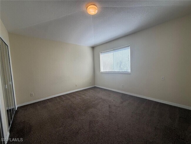 Building Photo - 9602 Roundstone Cir
