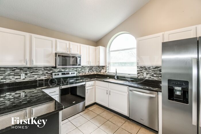 Building Photo - 10534 Otter Creek Dr