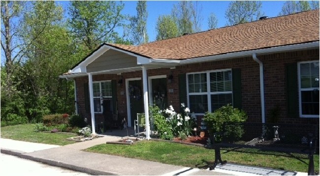 Primary Photo - Shiloh Apartments