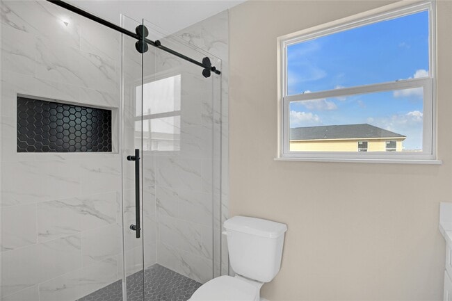 Building Photo - 835 22nd St