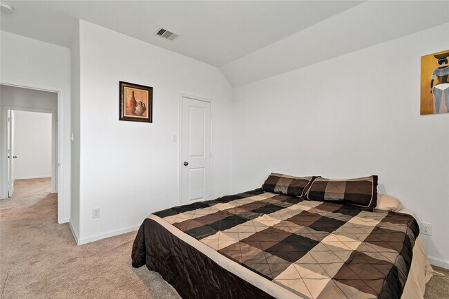 Building Photo - 14010 Hartford Heights Wy