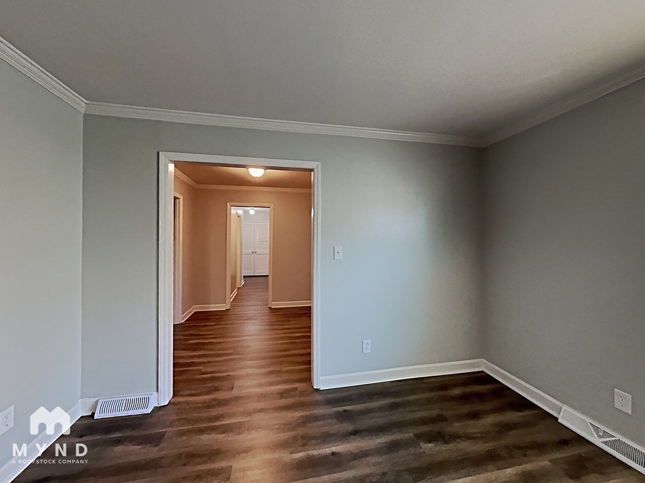 Building Photo - 4901 Craigwood Dr