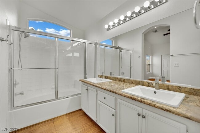 Building Photo - 10316 Neopolitan Pl