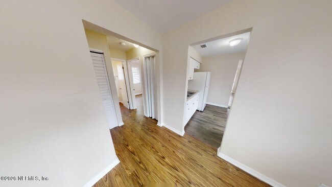 Building Photo - 2178 W 41st St