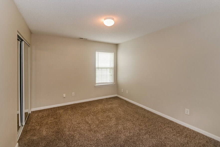 Building Photo - 10606 Pickerel Ln