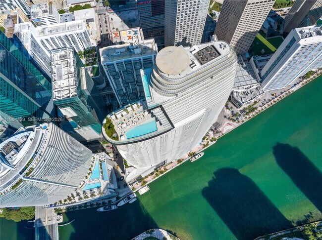Building Photo - 300 Biscayne Blvd Way