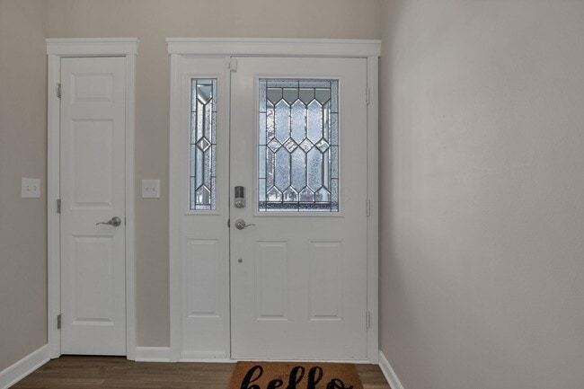 Building Photo - 5920 Triplett Square