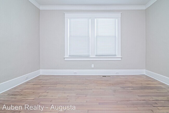 Building Photo - 3 br, 2 bath House - 1313 Merry Street