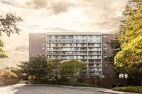 Building Photo - 1 Kelton Ct