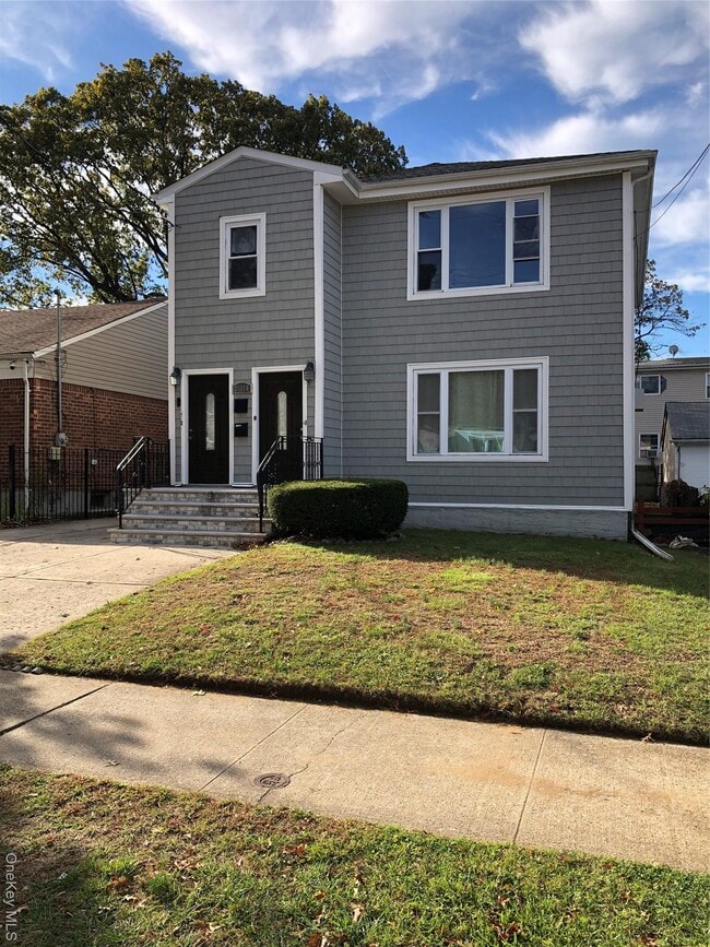 Building Photo - 231-10 145th Ave