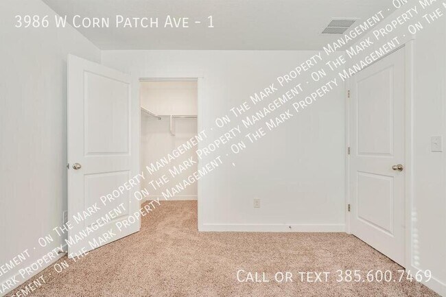 Building Photo - 3986 W Corn Patch Ave