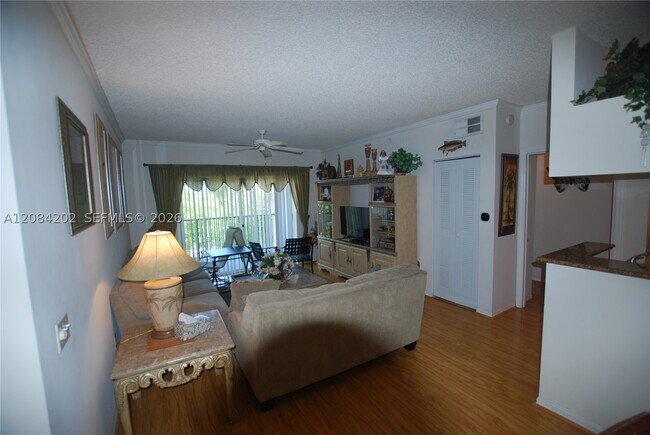Building Photo - 1310 Tuscany Way