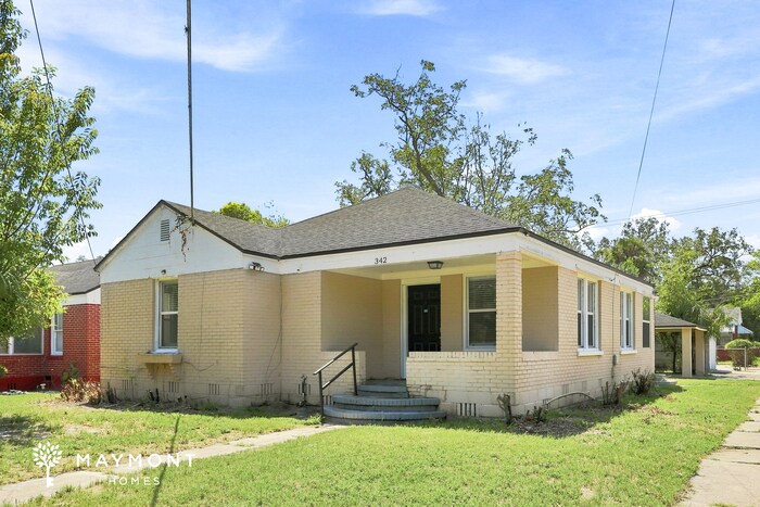 Building Photo - 342 E 45th St