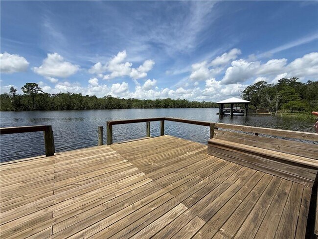 Building Photo - 3512 Shadowwood Ct