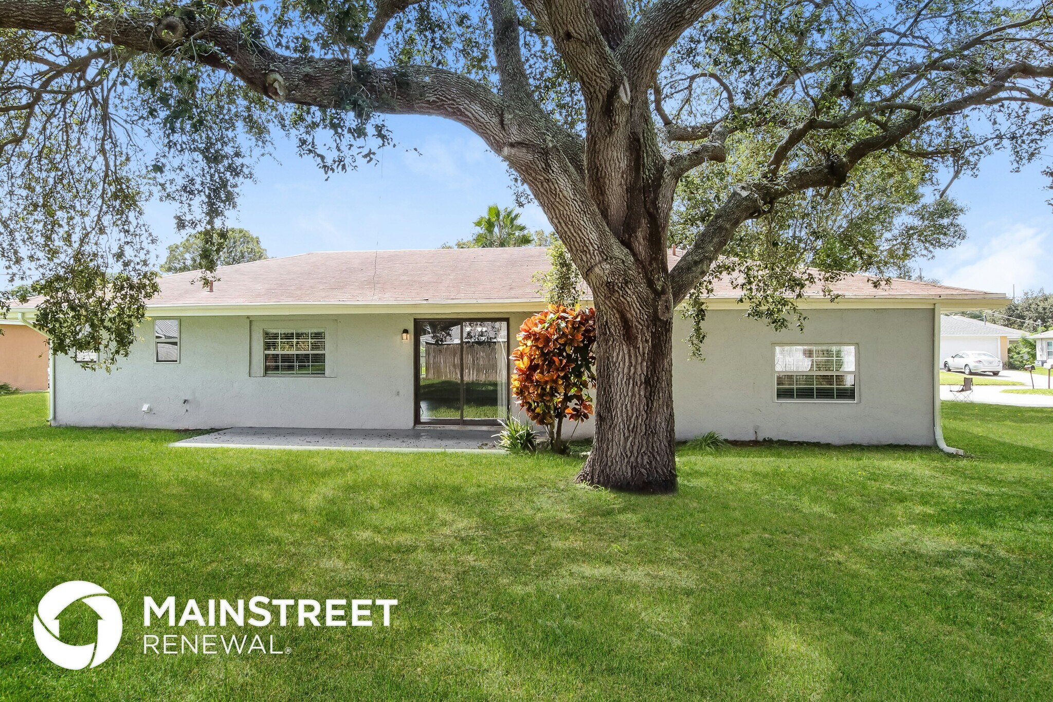 Building Photo - 1376 23rd Pl SW