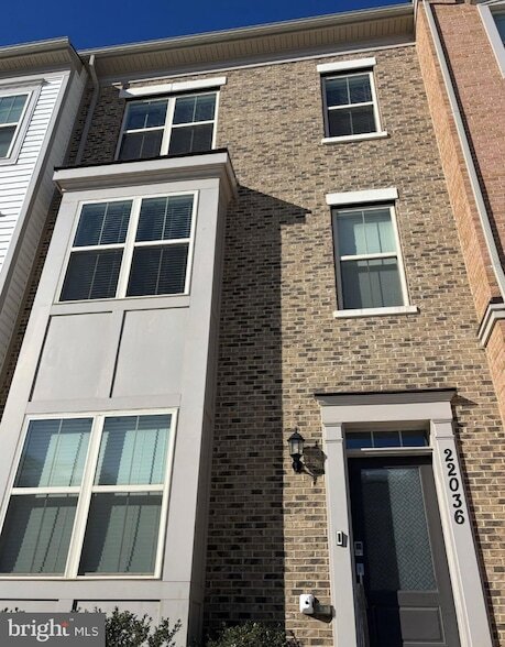 Building Photo - 22036 Plover St