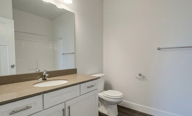 Building Photo - 1094 3980 W