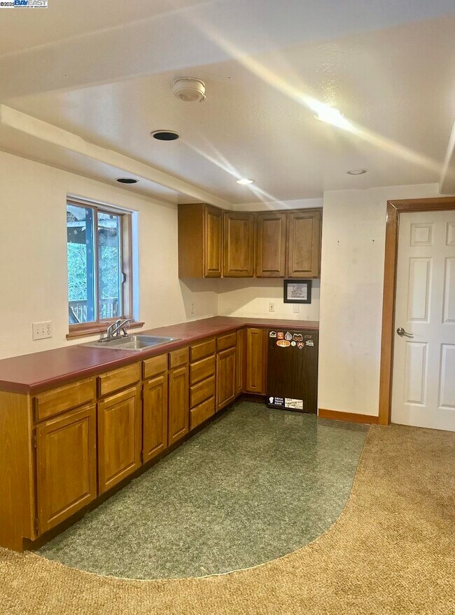 Building Photo - 13273 Sierra Dr W