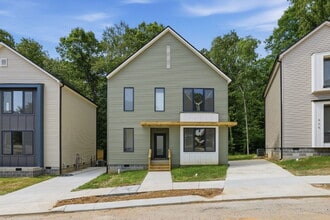 Building Photo - Brand new construction!