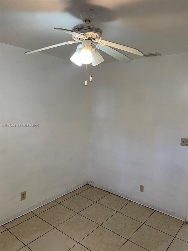 Building Photo - 2347 NW 28th St