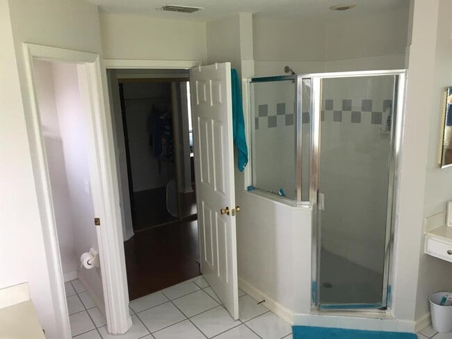 Building Photo - 10040 Crystalline Ct