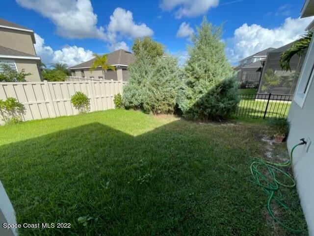 Building Photo - 2881 Casterton Dr
