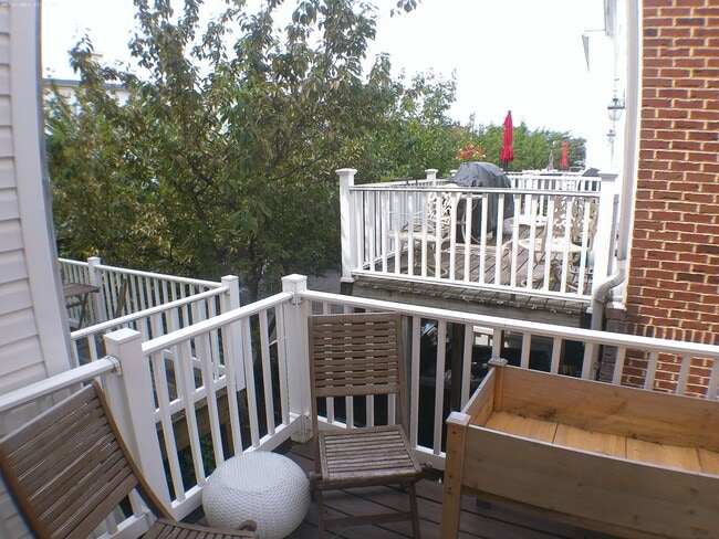 Building Photo - 3212 Toone St